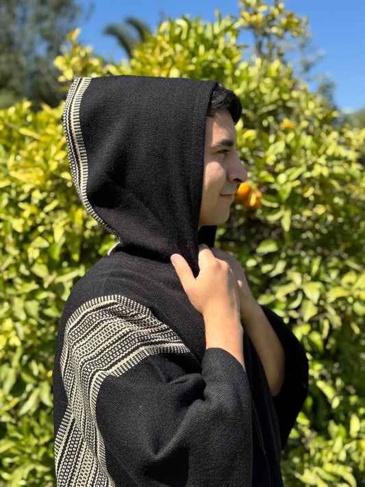 Poncho Queule - Negro