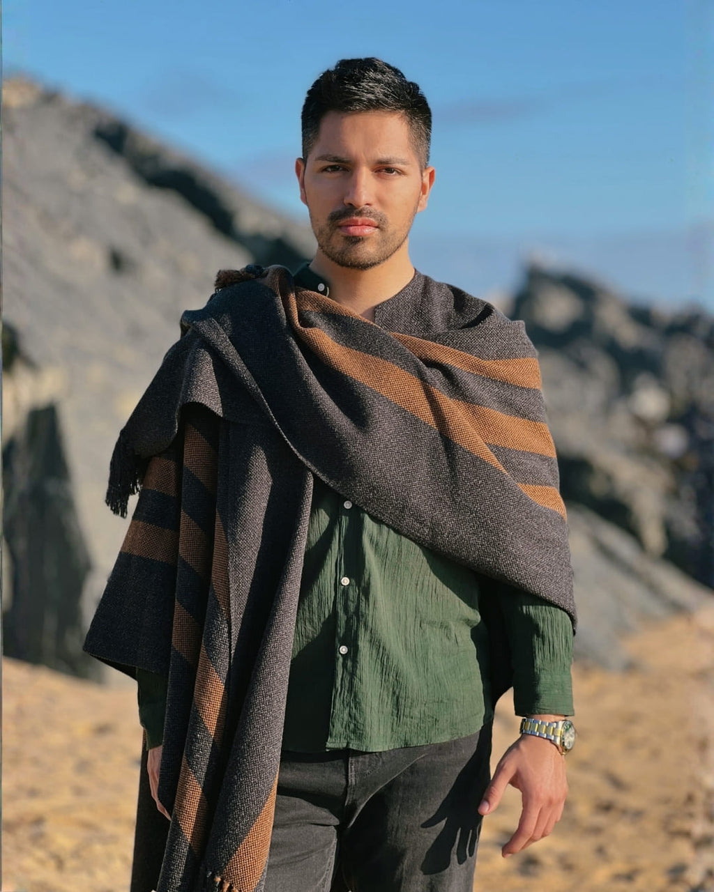 Ruana Suspiro | Gris marengo y camel