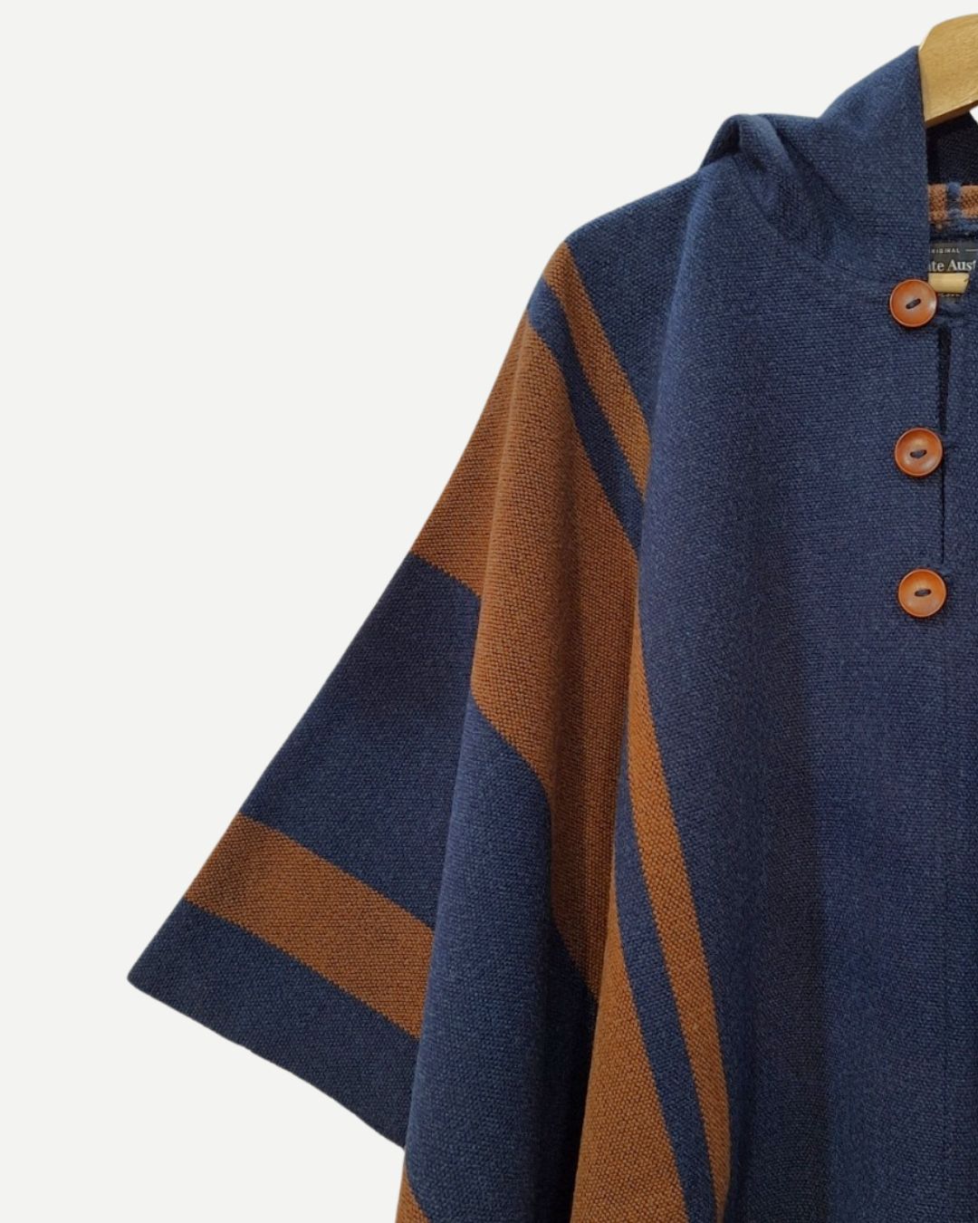 Poncho Ciprés | Azul y Camel