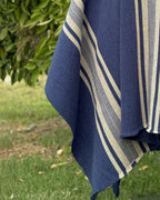 Poncho Coihue | Azul