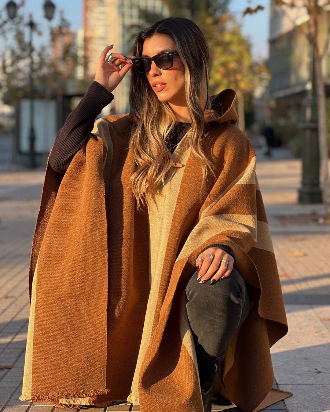 Poncho | Camel líneas Beige