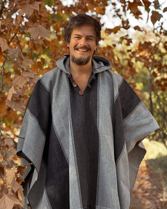 Poncho Roble | Gris