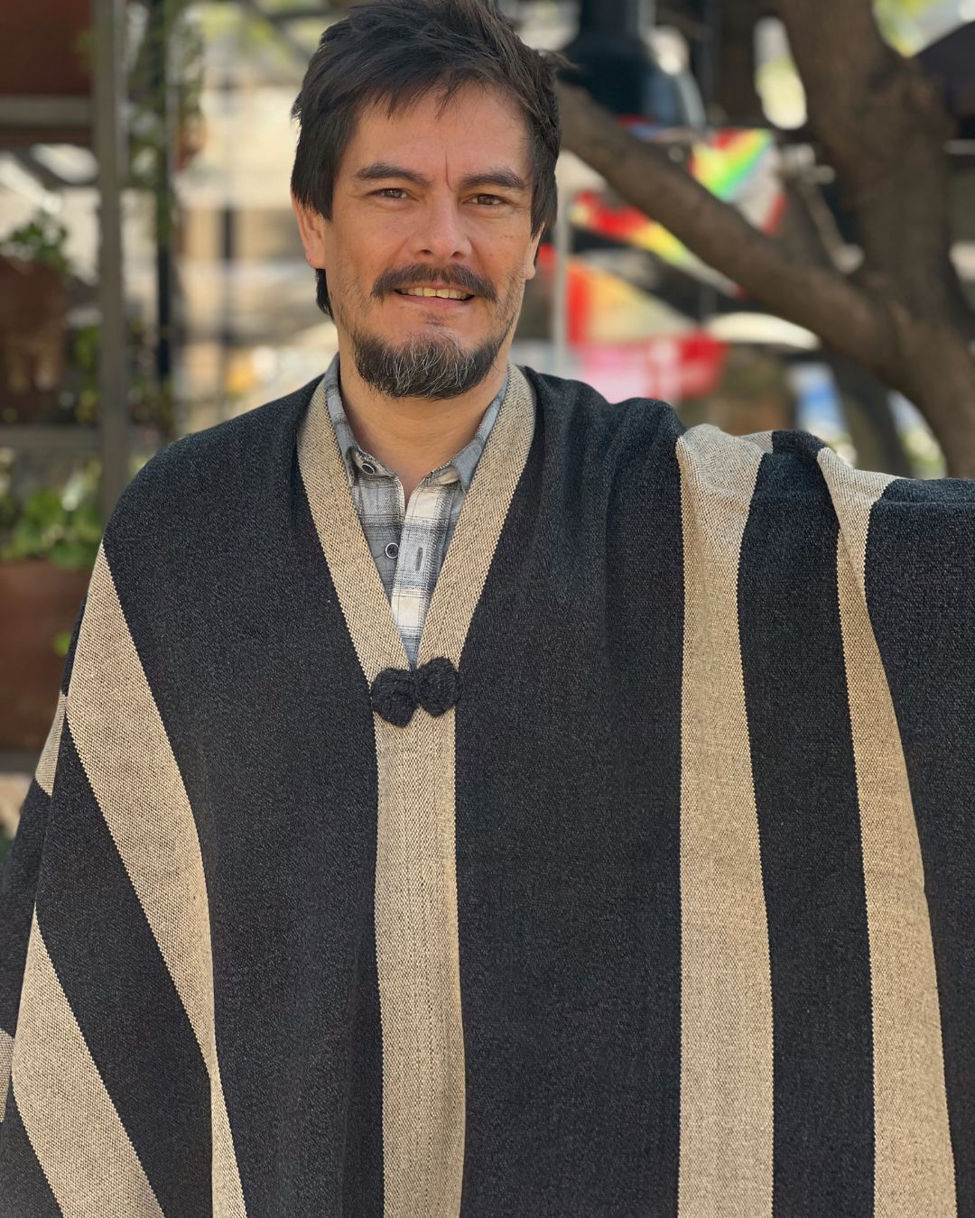 Manta Enhuinchada | Gris marengo y Beige