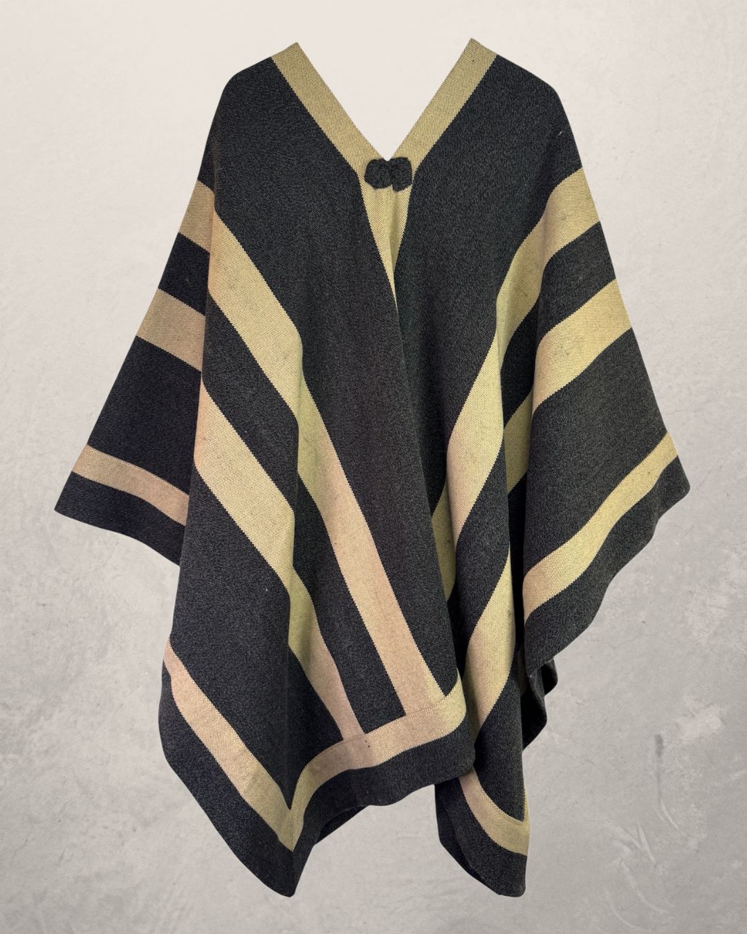 Manta Enhuinchada | Gris marengo y Beige