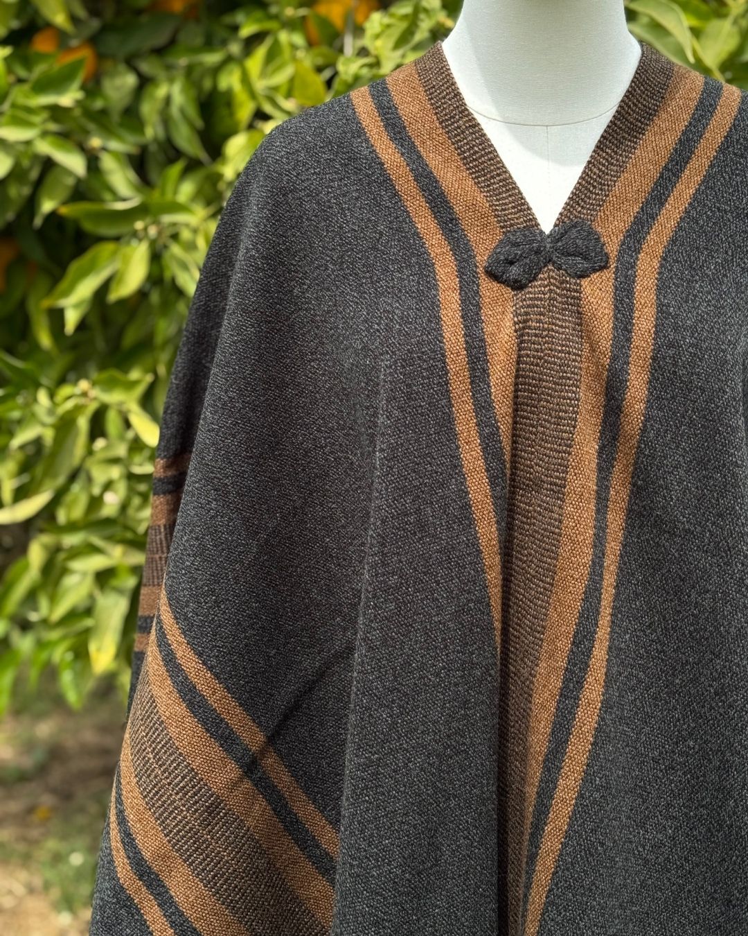 Manta Coihue | Gris Marengo y Camel