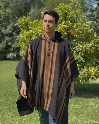 Poncho Boldo | Negro y Camel