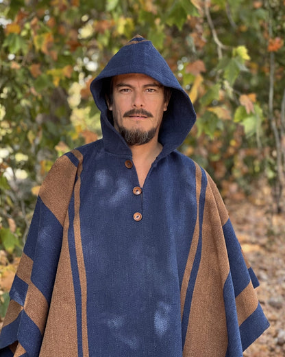 Poncho Ciprés | Azul & Camel