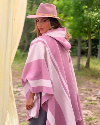 Poncho Ciprés | Rosado & Nevado