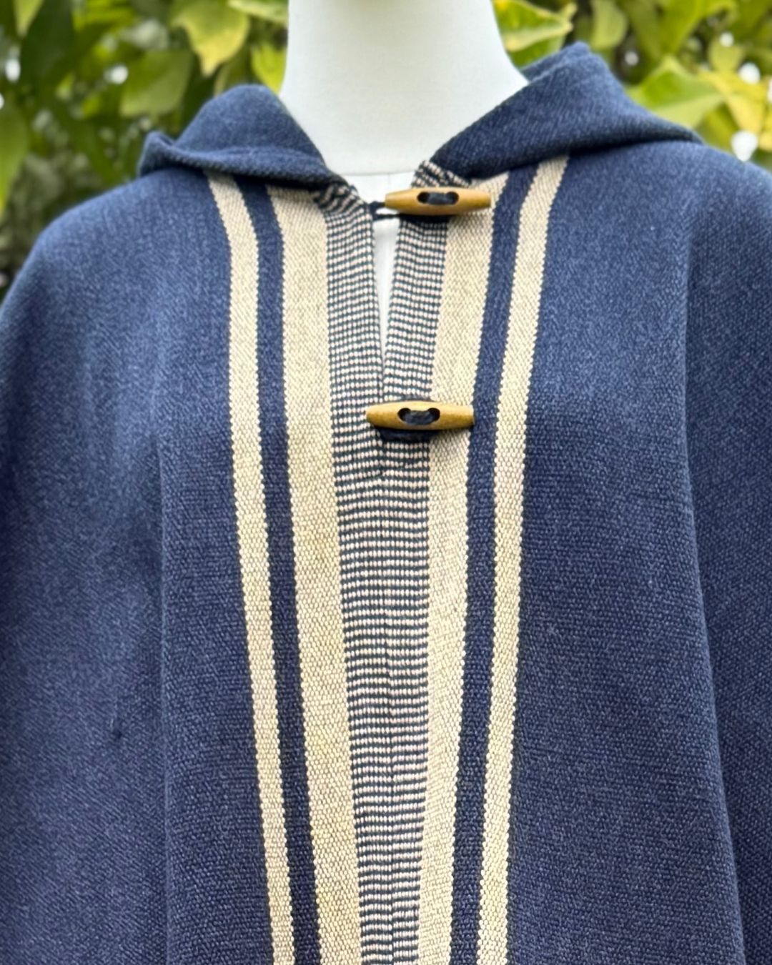 Poncho Coihue | Azul