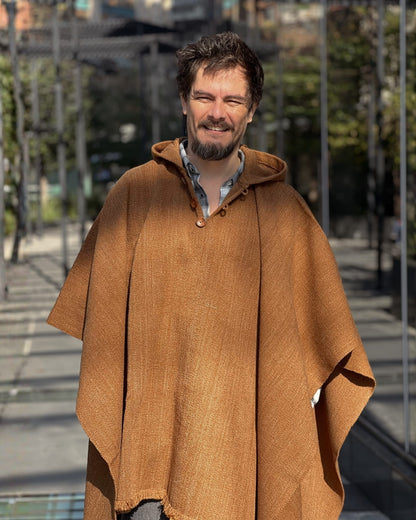 Poncho Clasico | Camel
