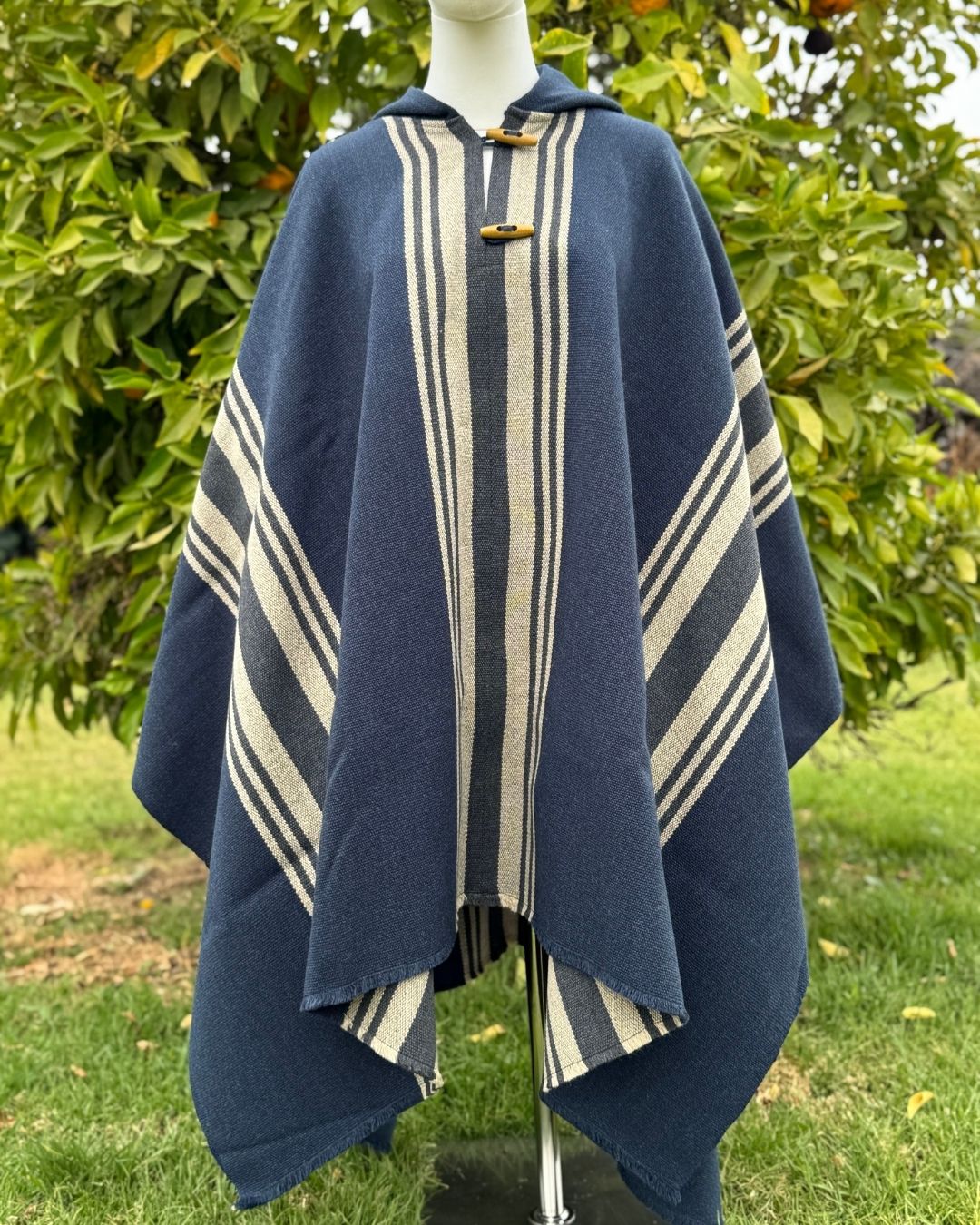 Poncho Alerce | Azul