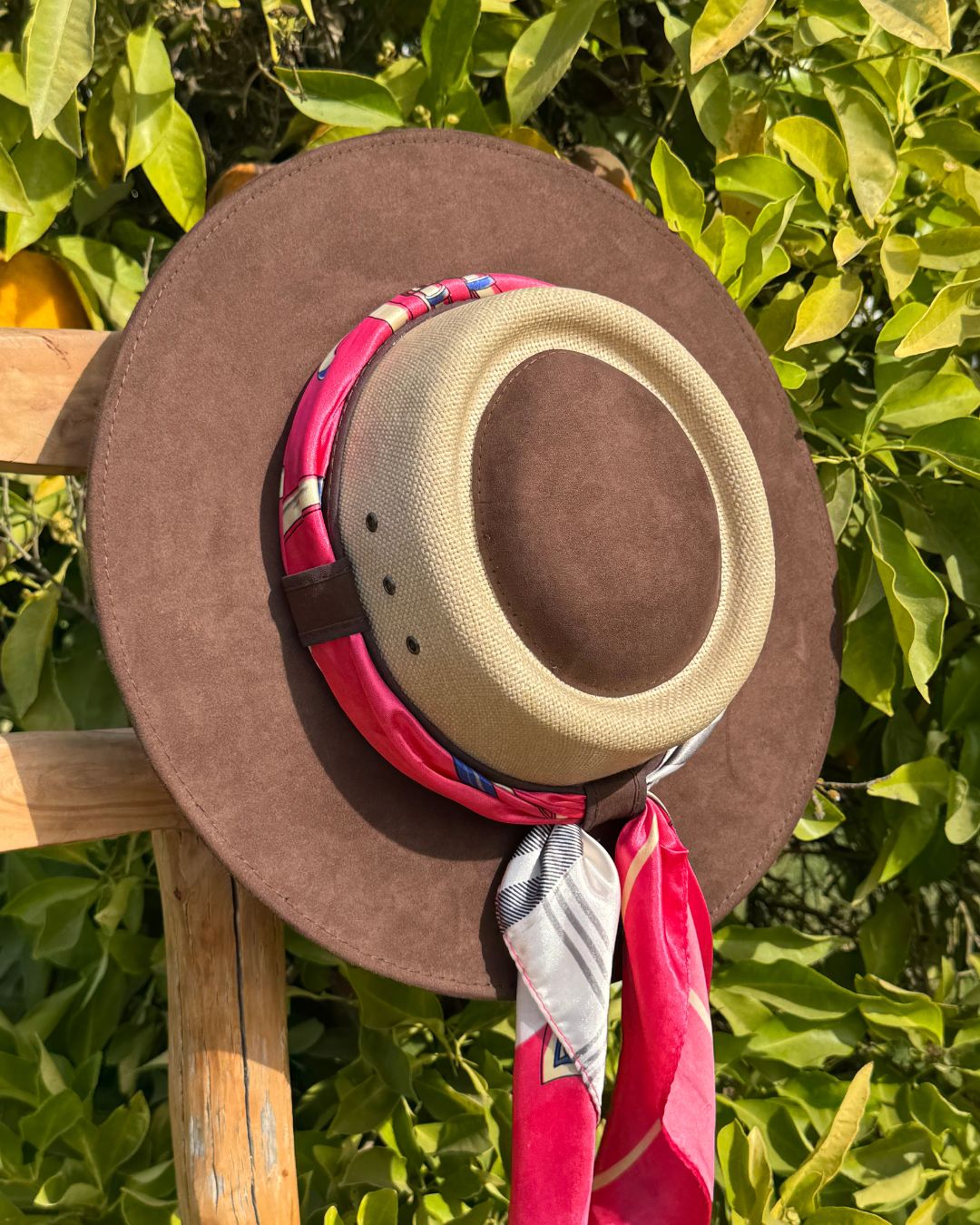 Sombrero Maipo | Yute y Gamuza