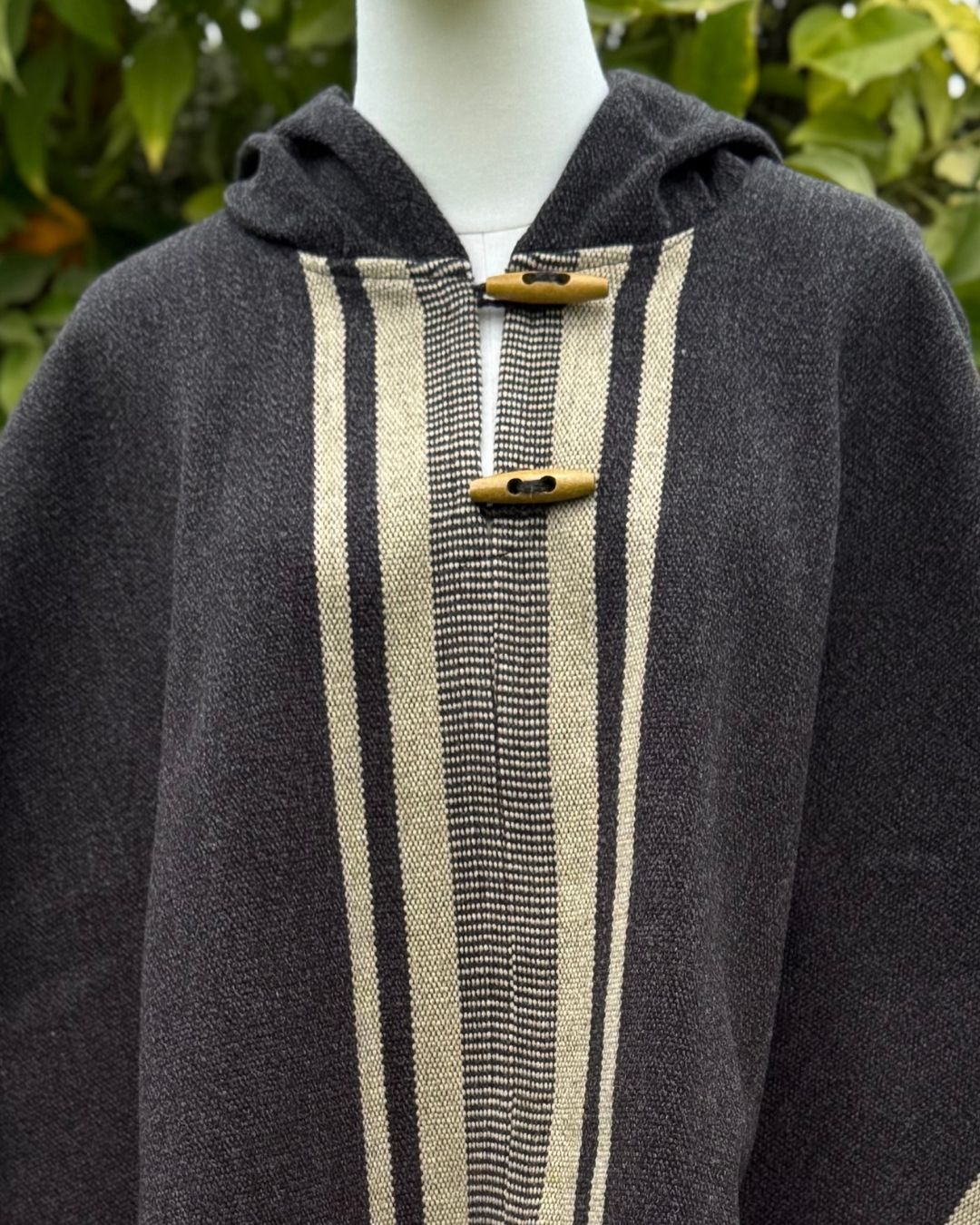 Poncho Coihue | Gris marengo