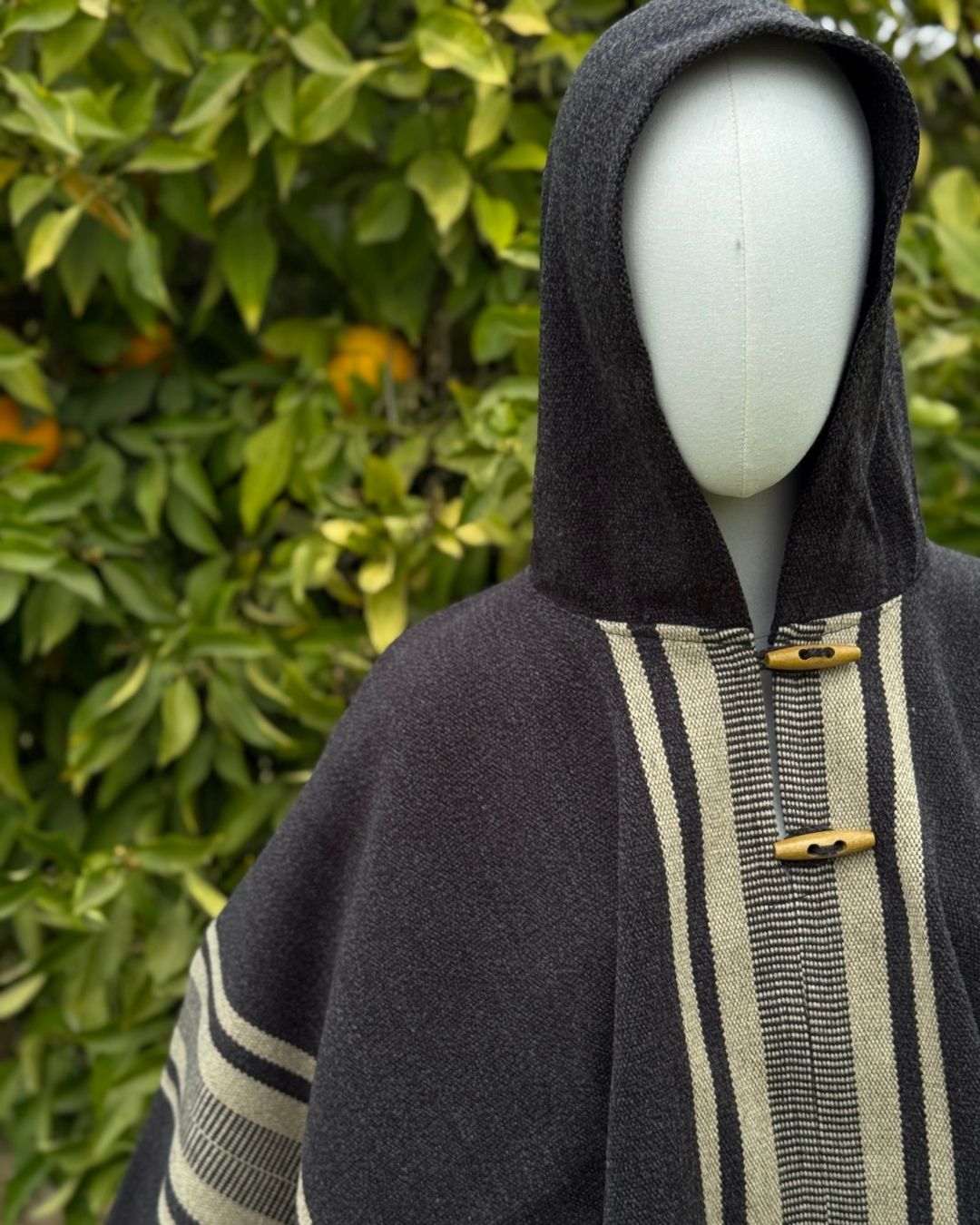 Poncho Coihue | Gris marengo