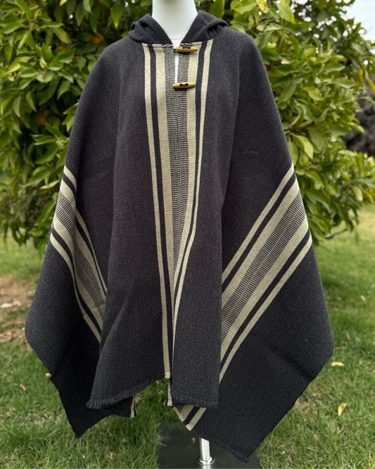 Poncho Coihue | Gris marengo