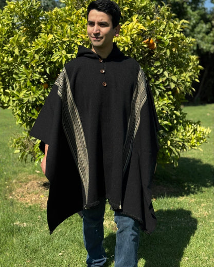 Poncho Queule | Negro