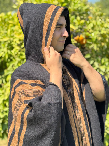 Poncho Boldo Negro y Camel