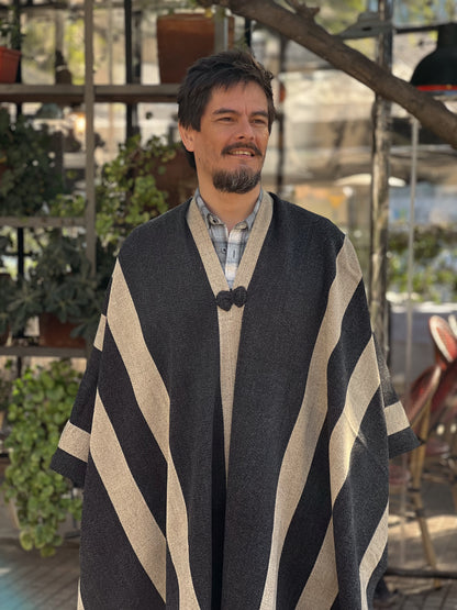 Manta Enhuinchada | Gris marengo y Beige