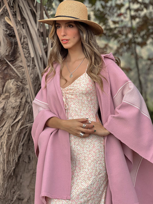 Ruana Copihue | Rosada y Blanco