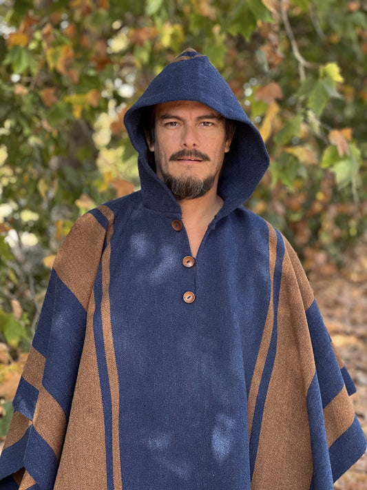 Poncho Ciprés Azul & Camel