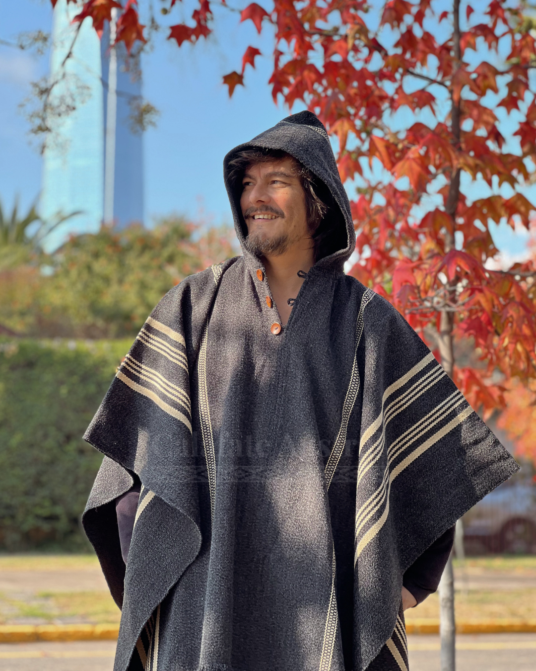 Poncho Arrayán Gris Marengo