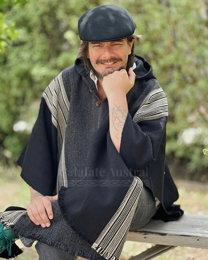 Poncho Queule - Negro & Gris marengo
