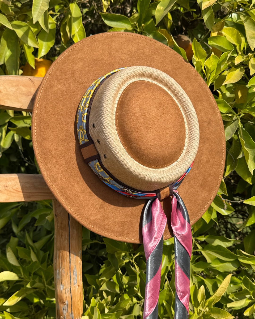 Sombrero Maipo | Yute y Gamuza