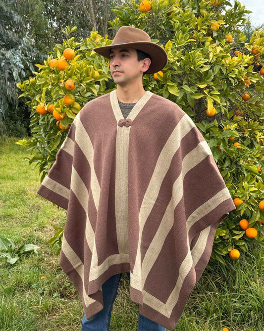 Manta Enhuinchada | Capuchino y Beige - Calafate Austral