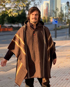 Poncho Arrayán | Café Moro - Calafate Austral