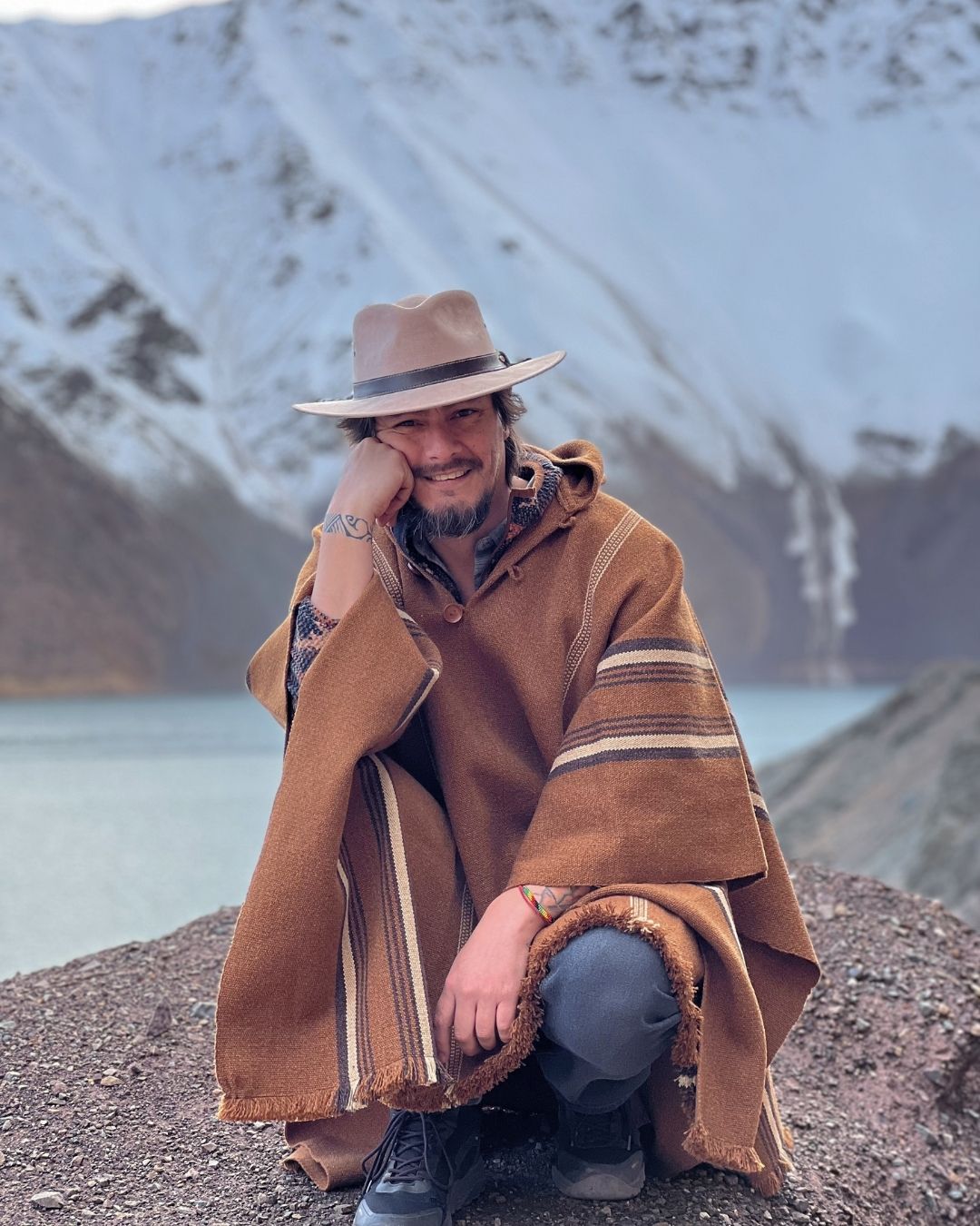 Poncho Arrayán | Camel - Calafate Austral