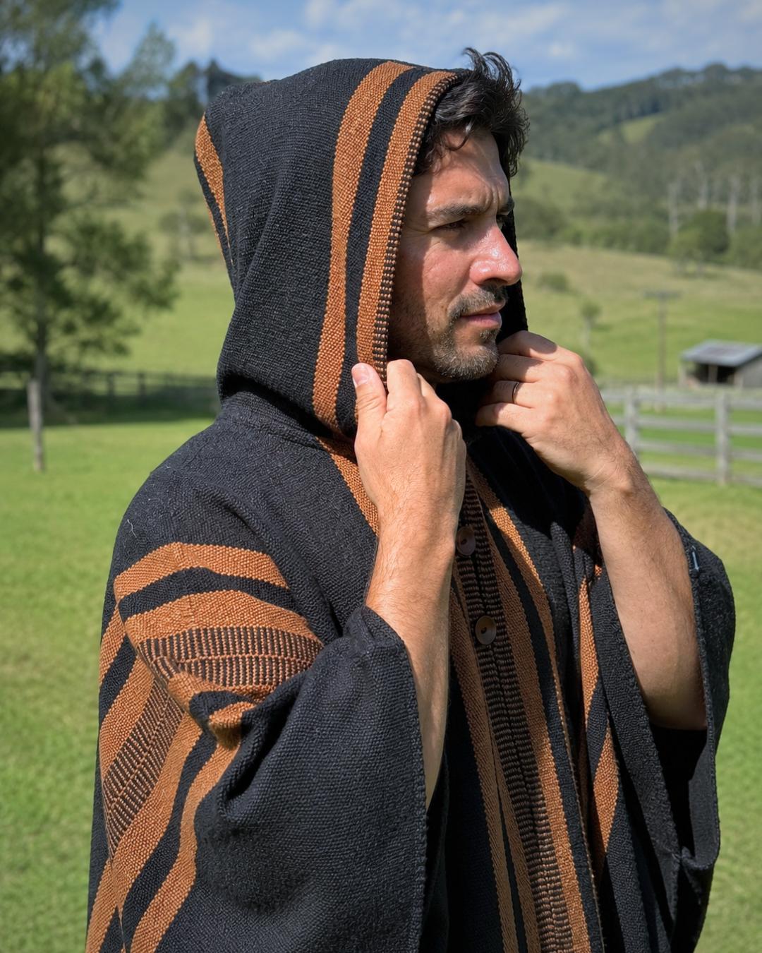 Poncho Boldo | Negro - Calafate Austral