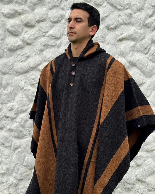 Poncho Ciprés | Gris marengo y camel - Calafate Austral