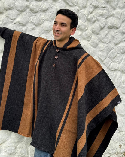 Poncho Ciprés | Gris marengo y camel - Calafate Austral