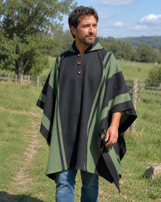 Poncho Ciprés | Negro y Verde - Calafate Austral