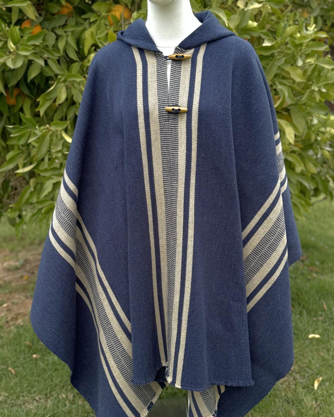 Poncho Coihue | Azul - Calafate Austral