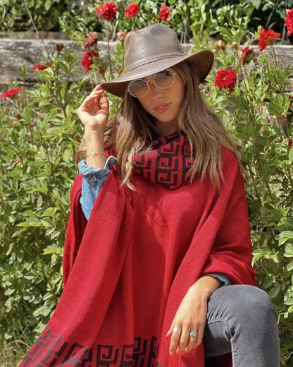 Poncho Greca | Rojo - Calafate Austral