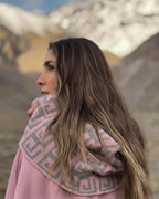 Poncho Greca | Rosado - Calafate Austral