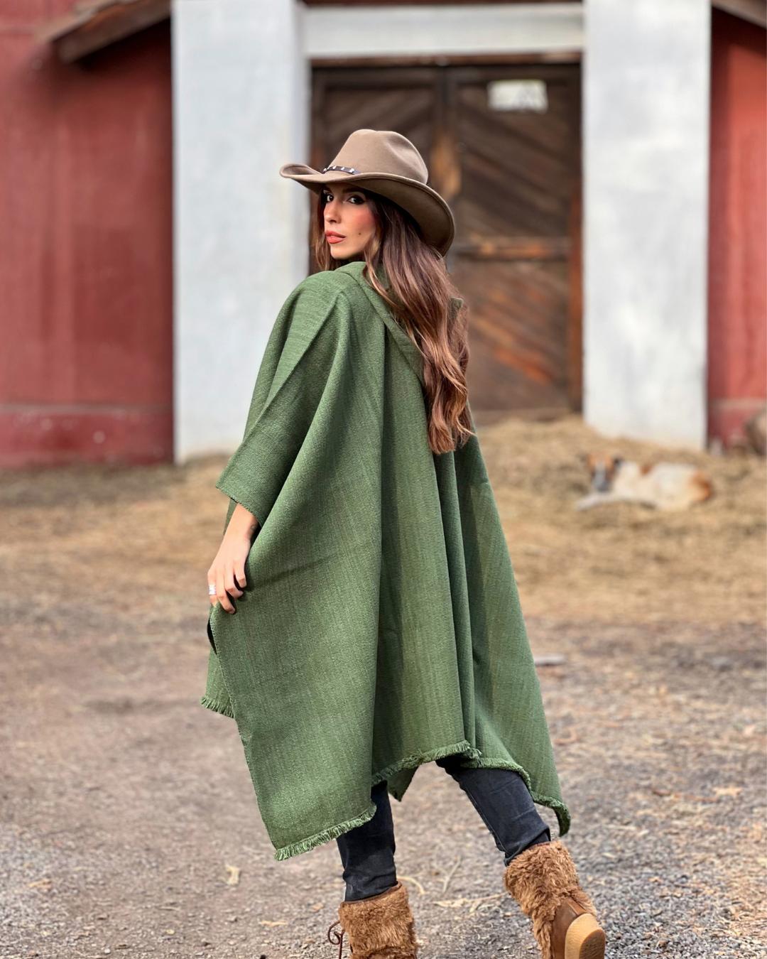 Poncho Liso | Verde - Calafate Austral