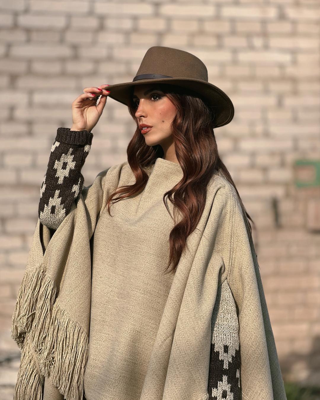 Poncho Patagua | Beige - Calafate Austral