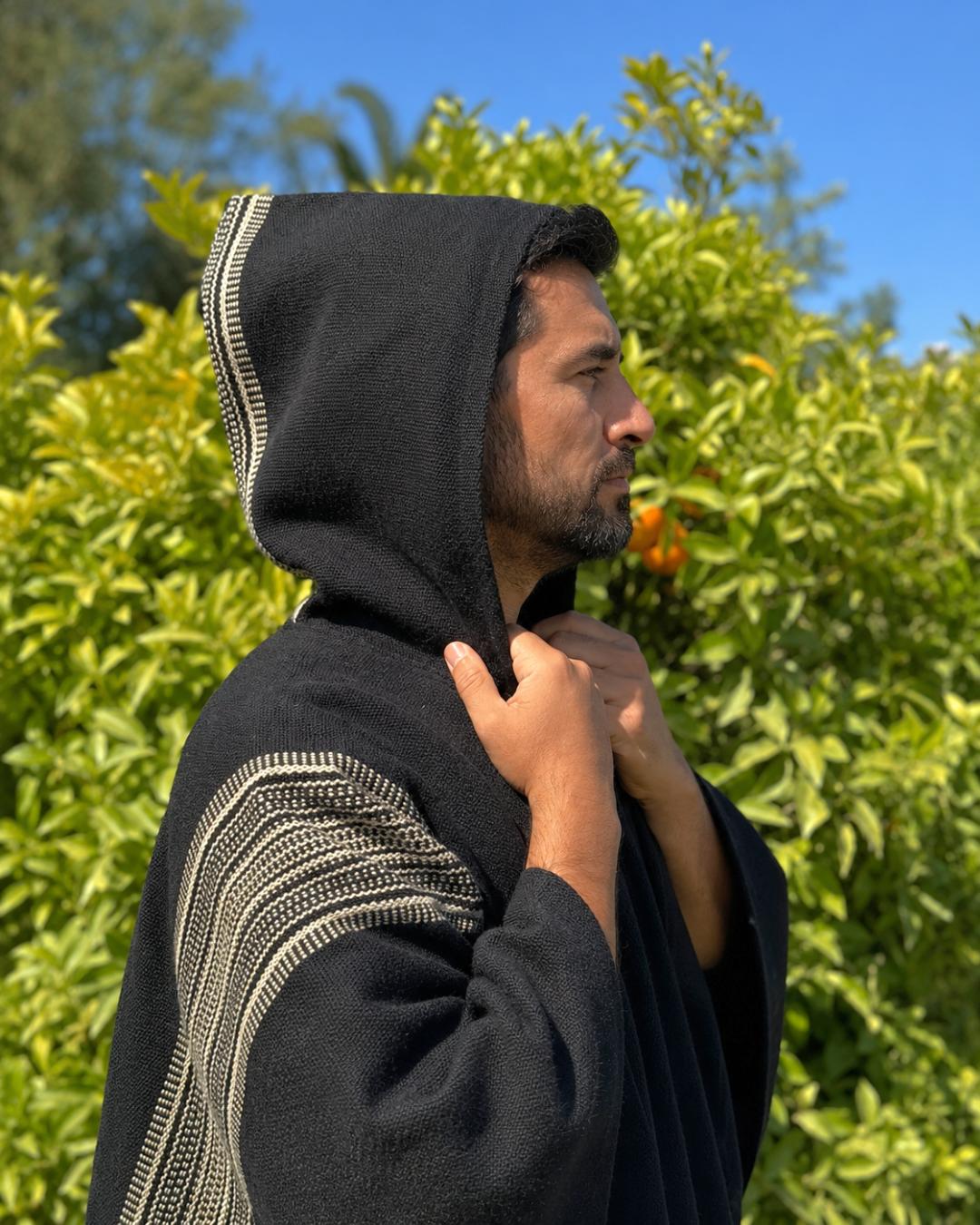 Poncho Queule | Negro - Calafate Austral