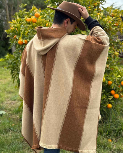 Poncho Roble | Camel y Beige - Calafate Austral