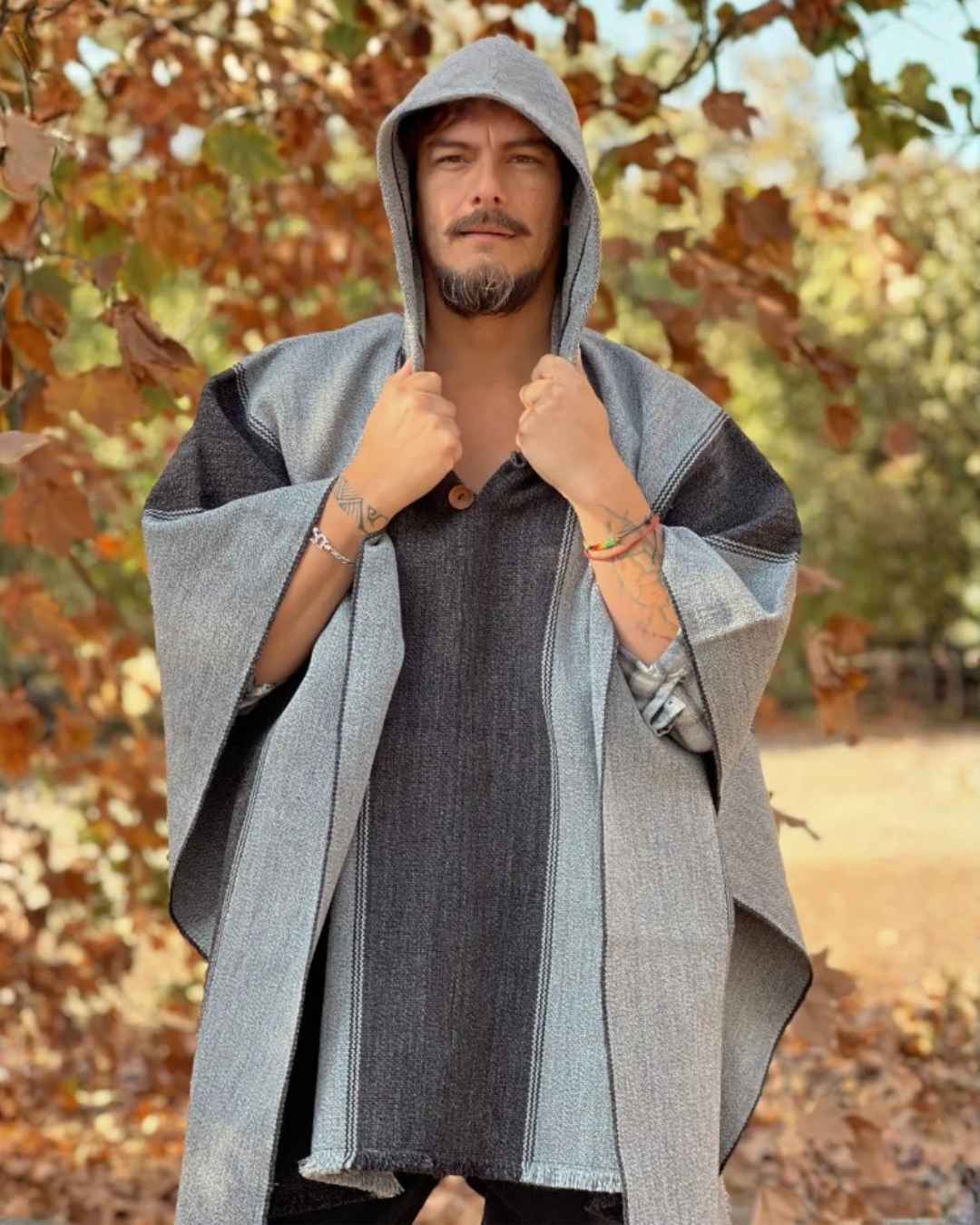 Poncho Roble | Gris - Calafate Austral