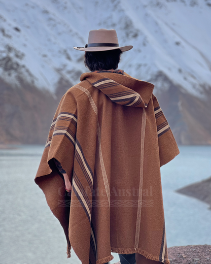 Poncho Arrayán Camel