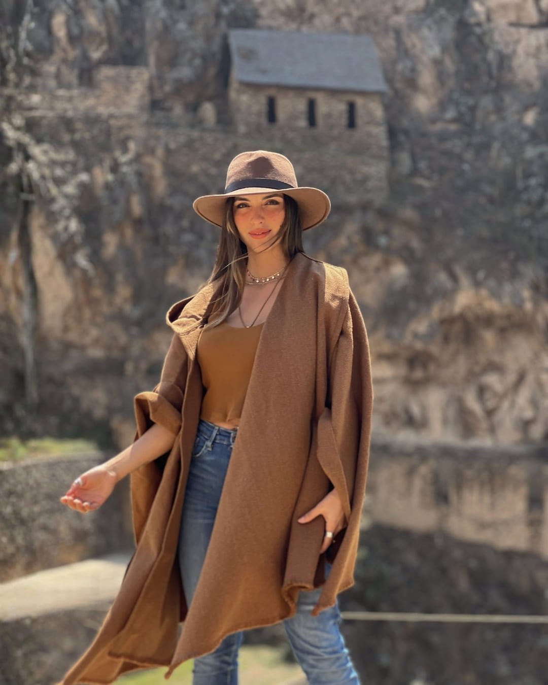Ruana Copihue | Camel - Calafate Austral