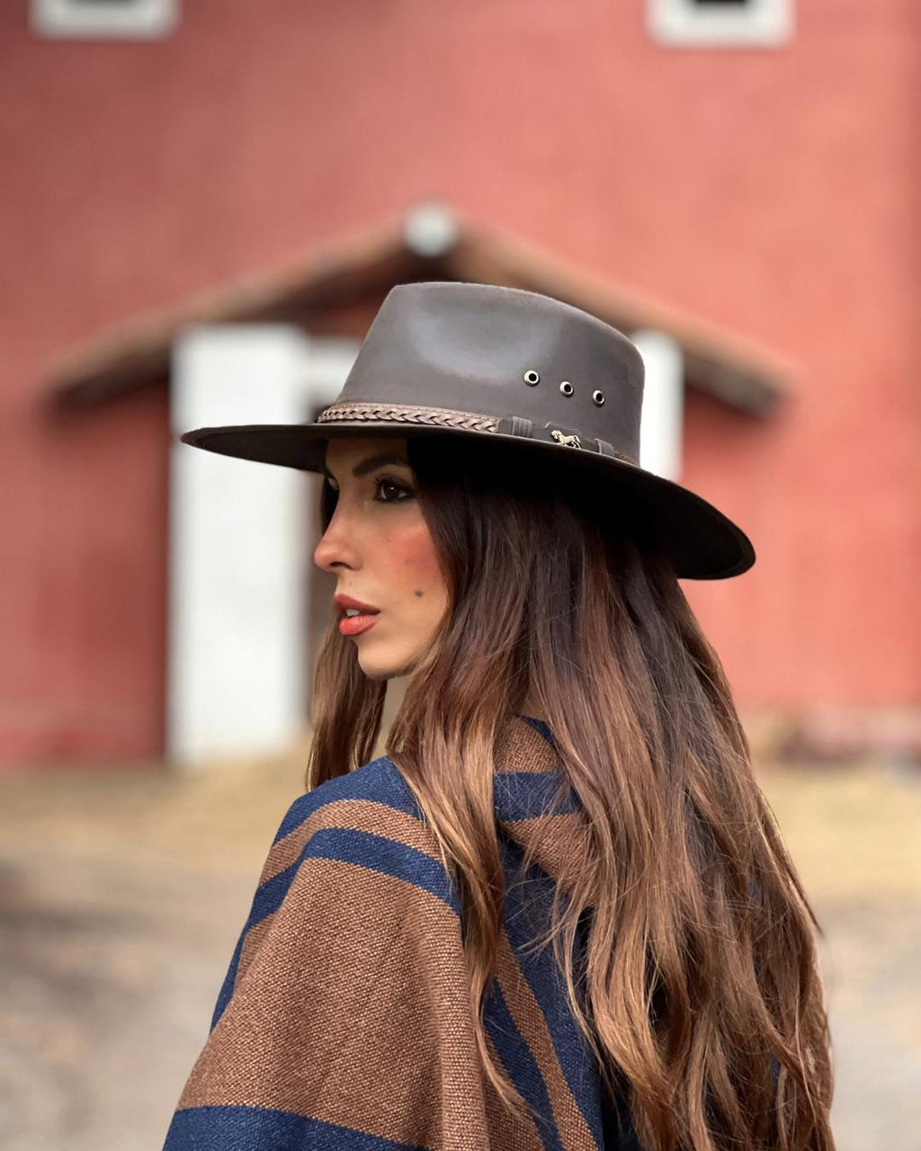 Sombrero Australiano | Cuero Natural - Calafate Austral