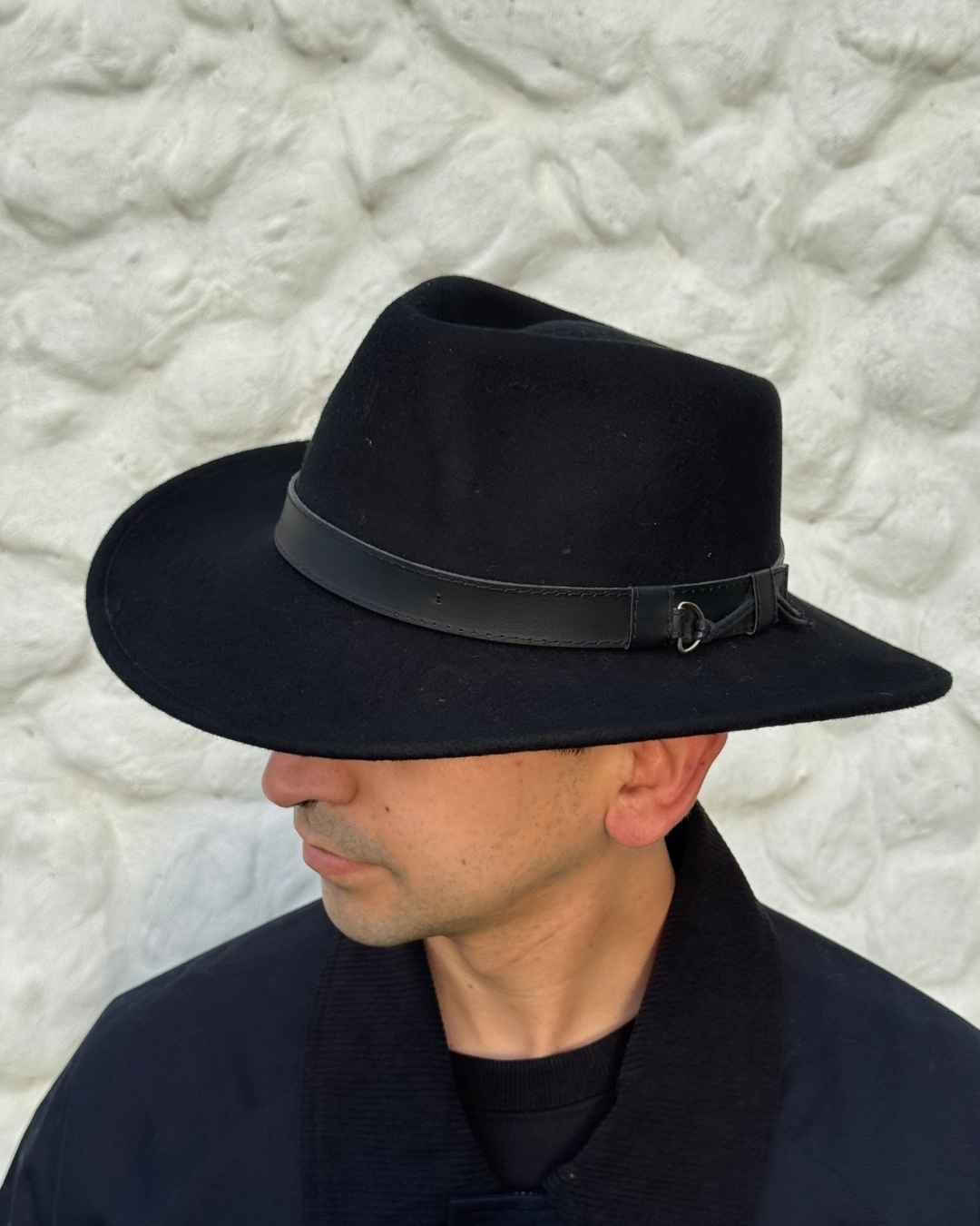 Sombrero Indiana Lana Correa Ancha | Negro - Calafate Austral