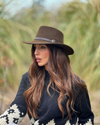 Sombrero Indiana verde musgo de lana de oveja Calafate Austral