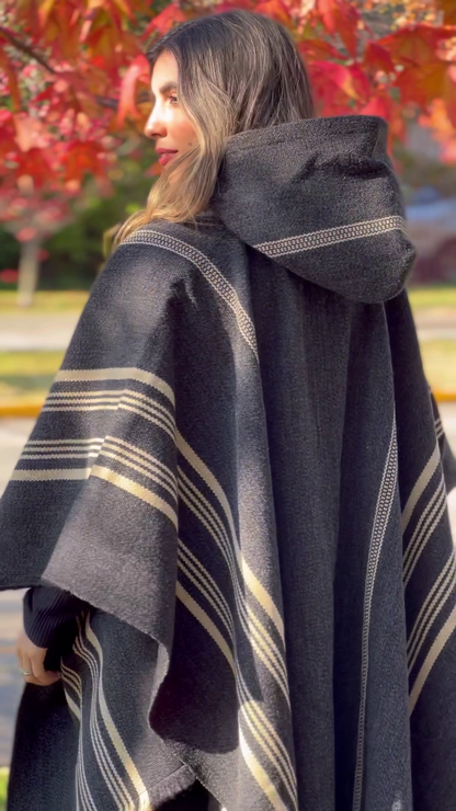 Poncho Arrayán Gris Marengo